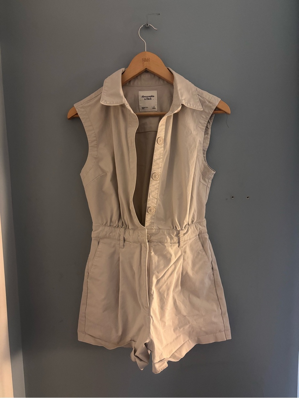 Abercrombie & Fitch Cream Sleeveless Button Romper